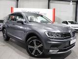 Volkswagen Tiguan 2.0 TDI DSG 4M HIGHLINE / 1.HAND, LED,ACC - Volkswagen Tiguan mit Diesel-Antrieb: Geländewagen, 2.0