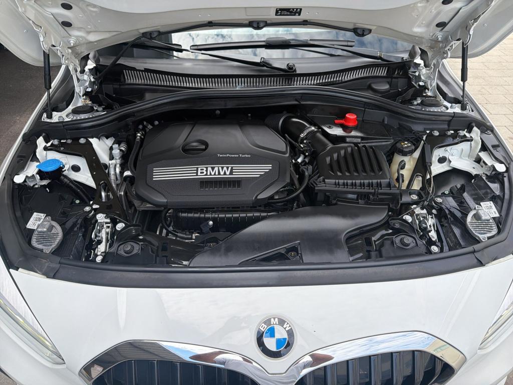 BMW 116 i Sport Line LED Navi Lenkradheizung, миниатюра 20