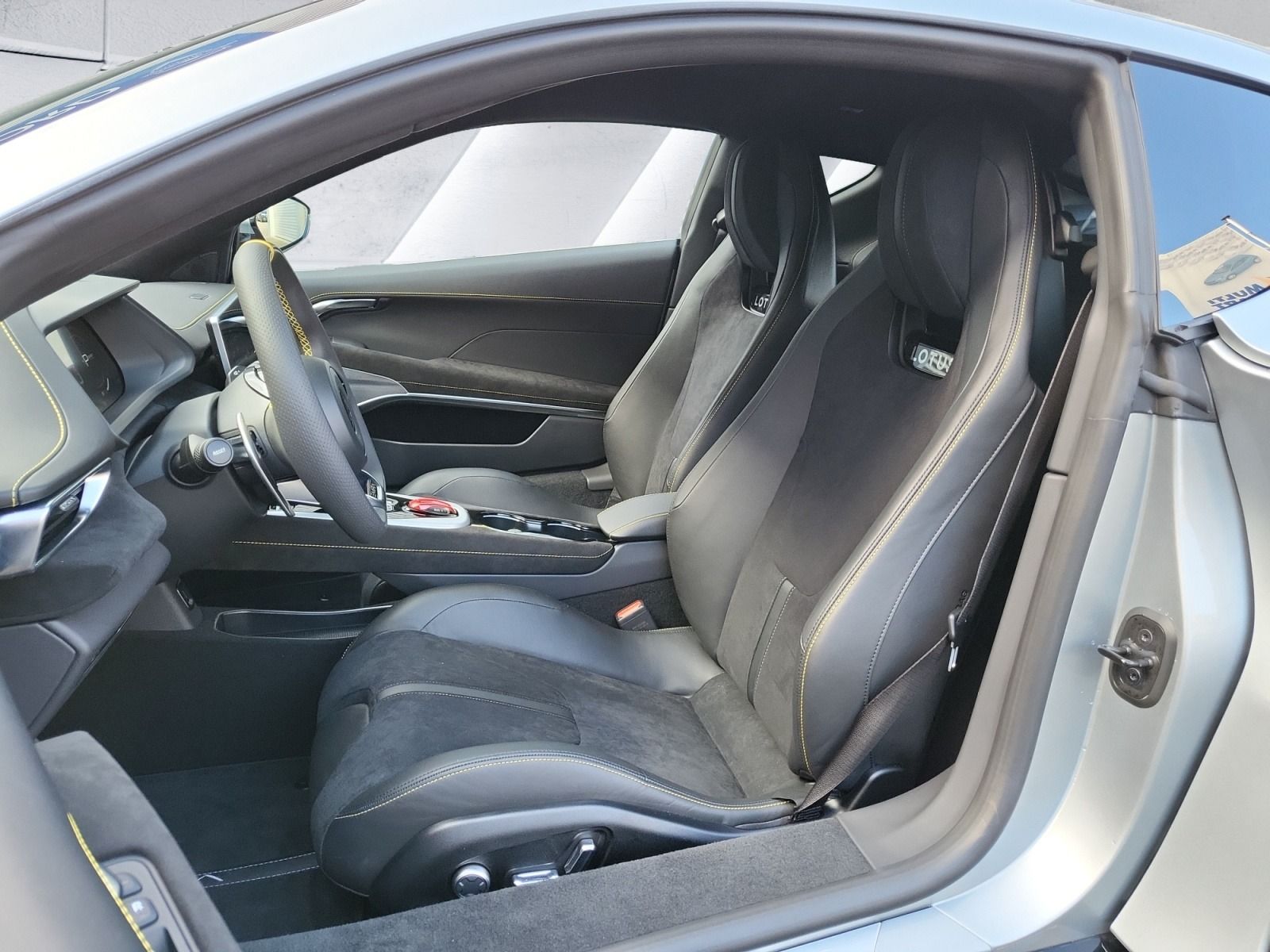 Car Image 22
