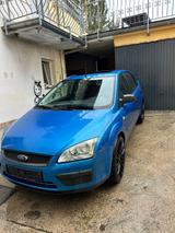 Ford : Ford Focus 1.6 TDCi  Gepflegt & Fahrbereit - Ford Focus aus 2008: Tdci