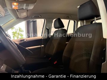 Volkswagen Tiguan - 11
