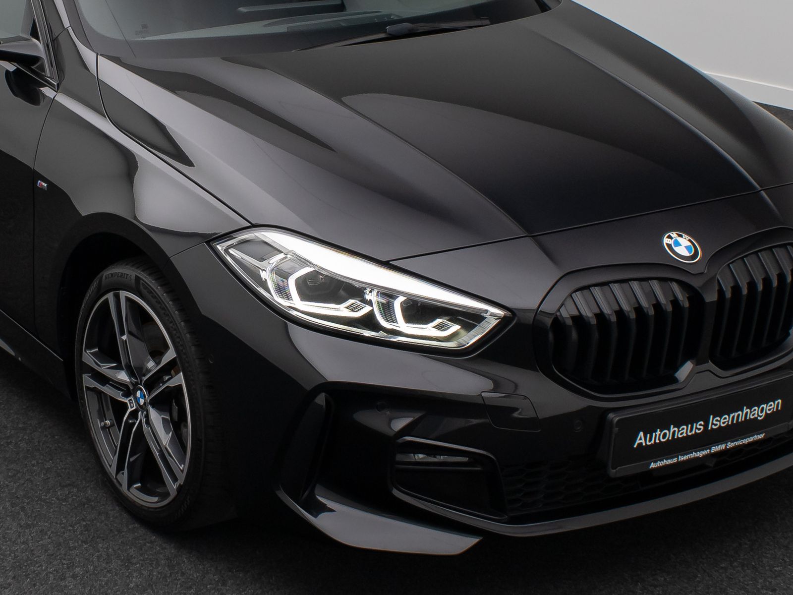 Fahrzeugabbildung BMW 120i M Sport DAB Kamera HiFi Panorama Lenkradhzg