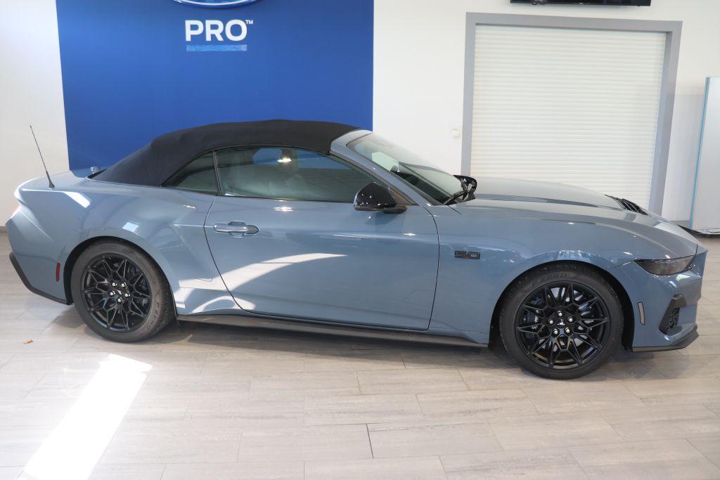 Ford Mustang Convertible 5.0 Ti-VCT V8 GT