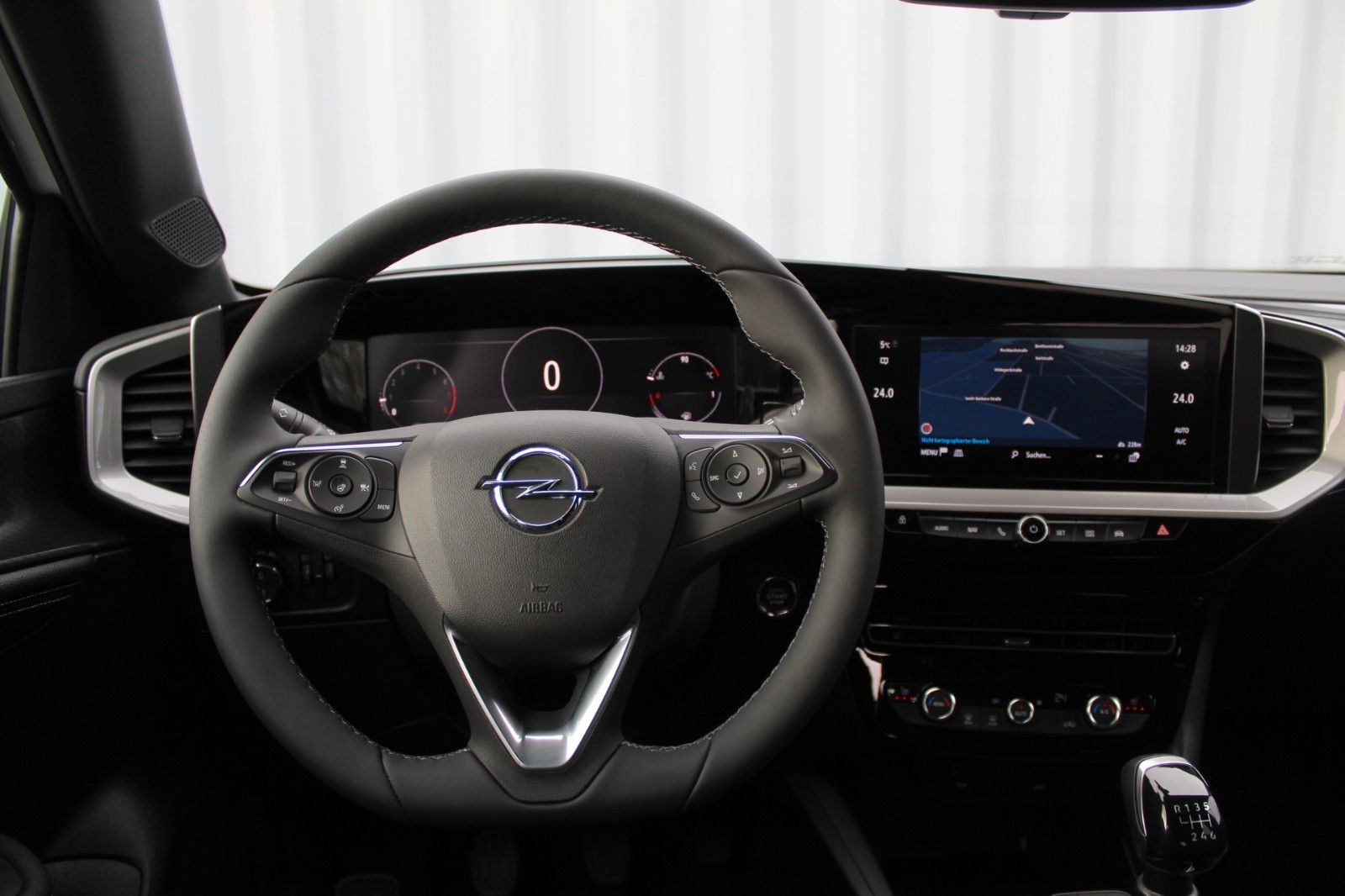 Fahrzeugabbildung Opel Mokka 1.2Turbo Ultimate Navi,Sitzh.,PDC,Ka...