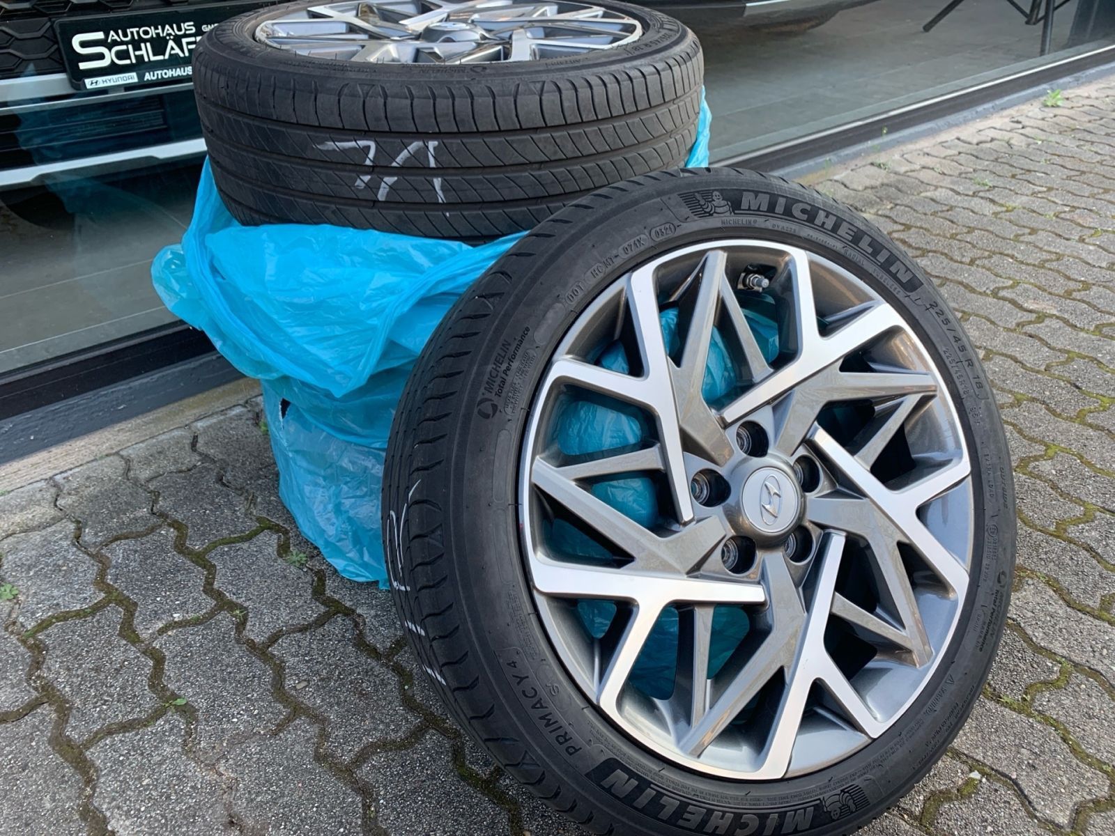 Fahrzeugabbildung Hyundai Kona KOA 1.6 GDI Prime Hybrid LED Navi 1Hd