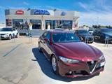 Alfa Romeo ALFA ROMEO GIULIA 2.2 MJT 150CV C. A. - rote Alfa Romeo Giulia