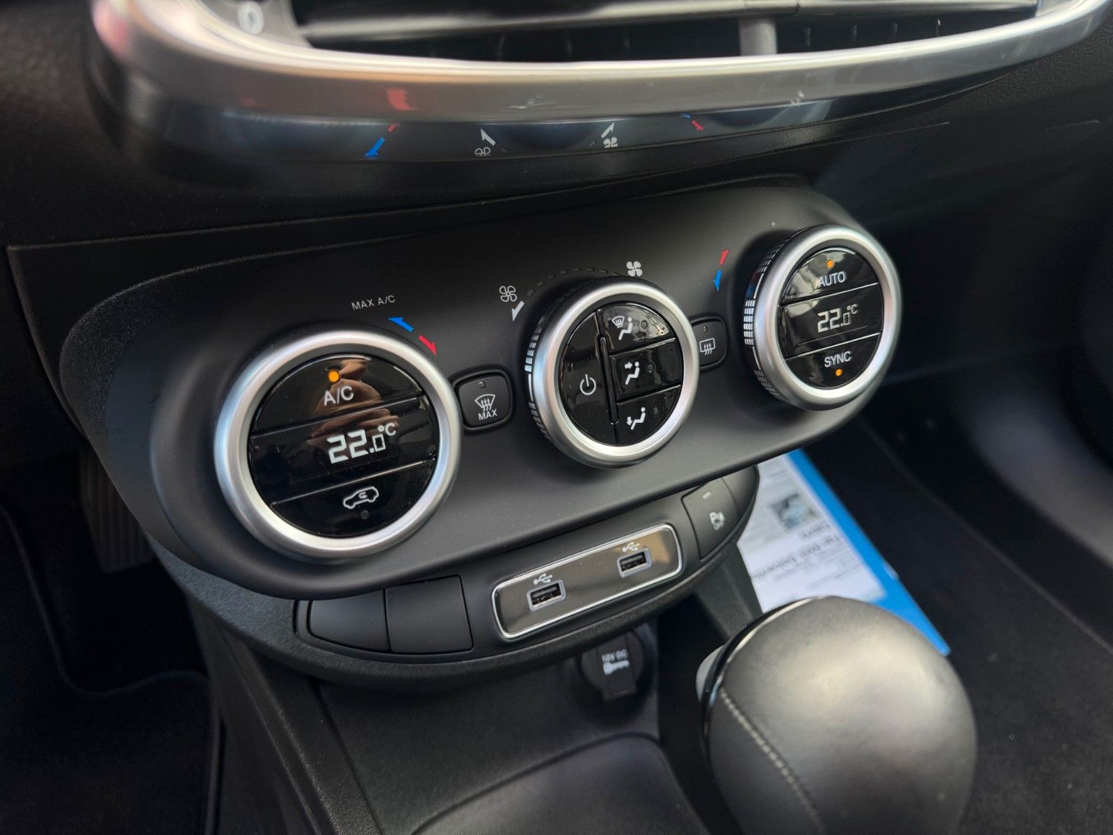 Fahrzeugabbildung Fiat 500X 130PS AUTOM. DOLCEVITA FALTDACH NAVI KAMERA