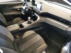 PEUGEOT 5008 Active Navi PDC 7-Sitzer 