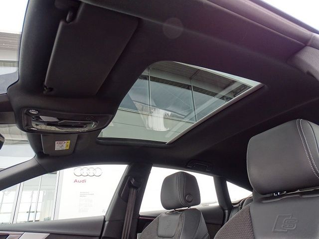 S5 Sportback 3.0 TDI quattro / Panorama-Dach