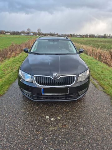 Skoda Octavia 1.4 TSI Active Combi 