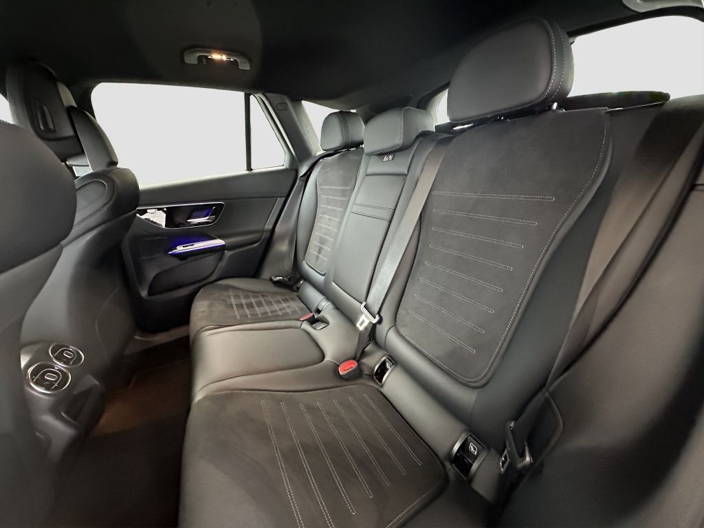 Fahrzeugabbildung Mercedes-Benz GLC 300 d 4M AMG*AHK*DISTR*MEMO*KAM*TOTW*LED