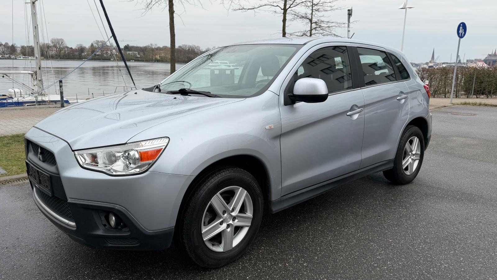 Mitsubishi ASX Invite 4WD