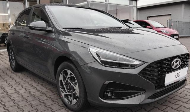 Hyundai i30 Style LAGERND KURZFRISTIG LIEFERBAR ca. 3...