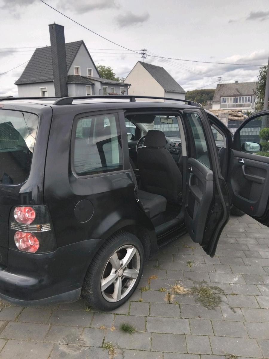 Volkswagen Touran 2007 — photo 8