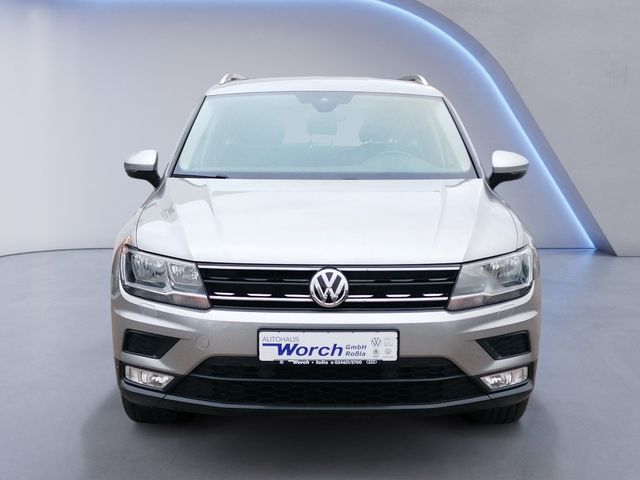 Tiguan 2.0TDI Comfortline KAMERA+PARKASSIST+AHK