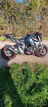 Suzuki Gsr 750 A