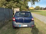 Dacia Sandero 1.2 16V 75 Essentiel - Dacia Sandero: Essentiel