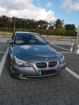BMW E60 523i faclift Scheckheft - BMW 523: 523i E60