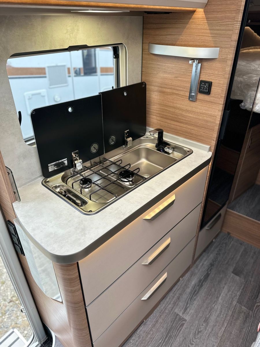 Fahrzeugabbildung Knaus Van TI VW VANSATION 640 MEG Combi 6D Lithium
