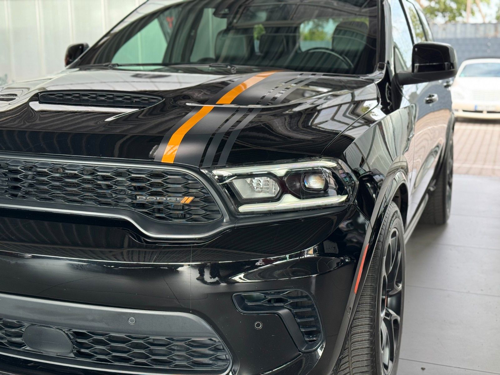 Fahrzeugabbildung Dodge Durango 5,7 R/T LPG AHK Hemi Orange