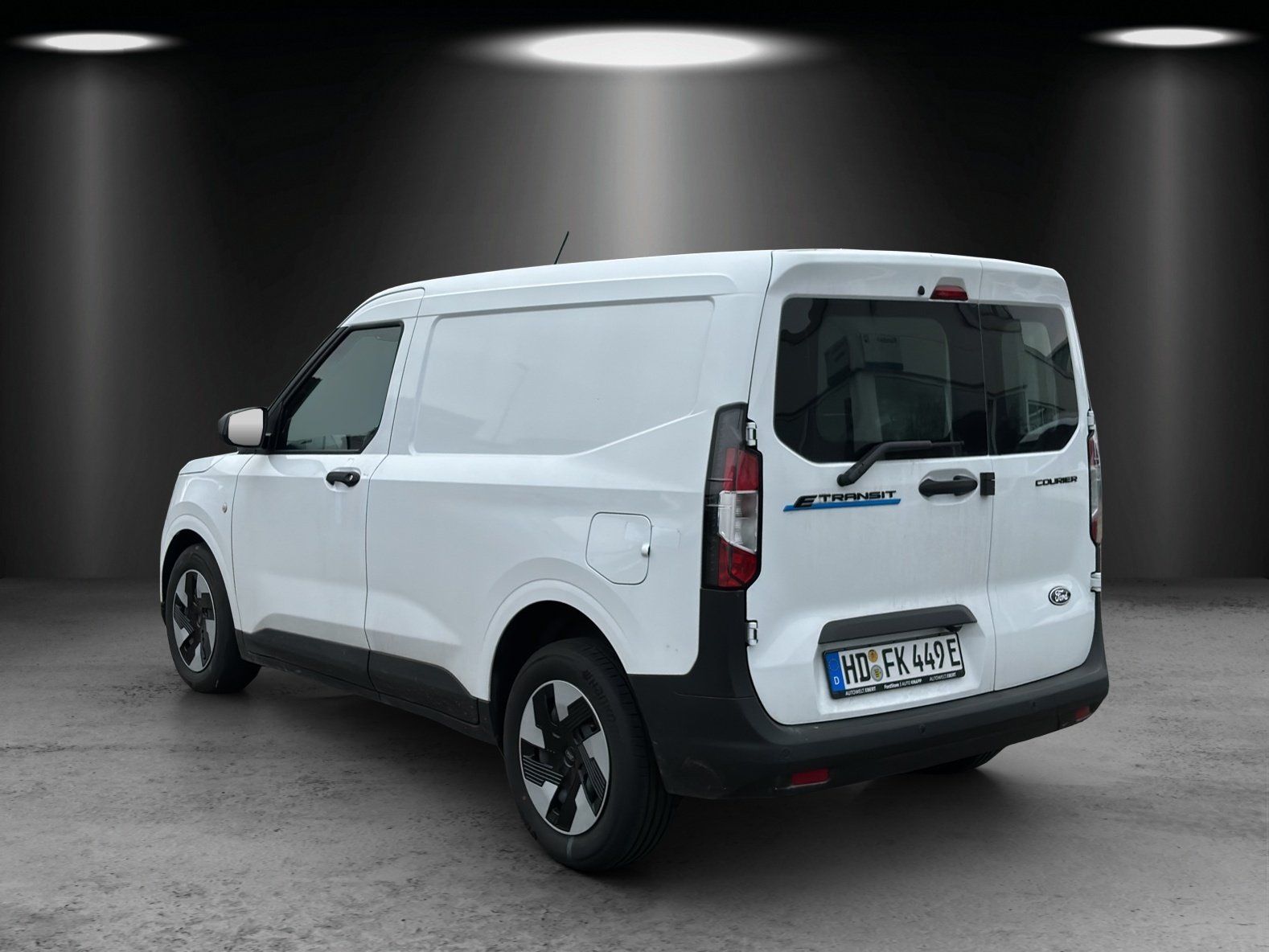 Fahrzeugabbildung Ford Transit Courier-E Winter pak. Holz Bode. LED Lad