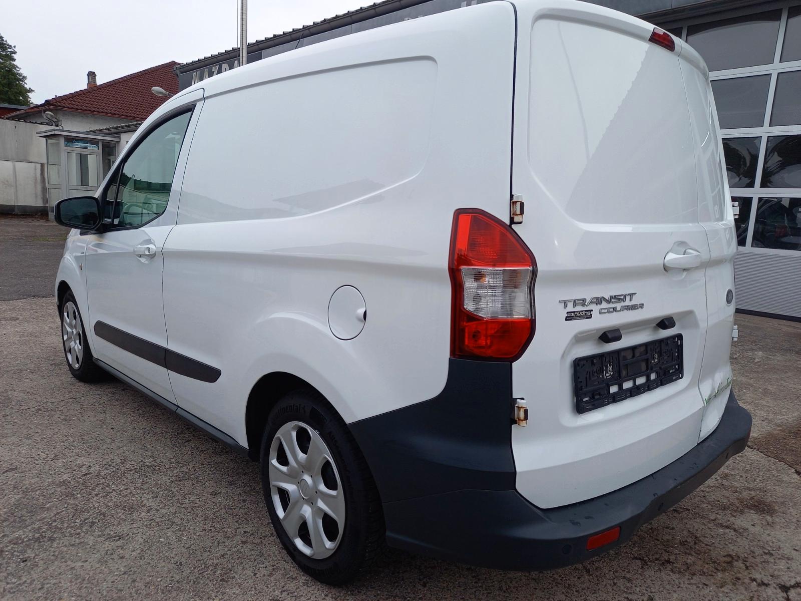 Ford Transit Courier 1.5 tdci Klima PDC EU5