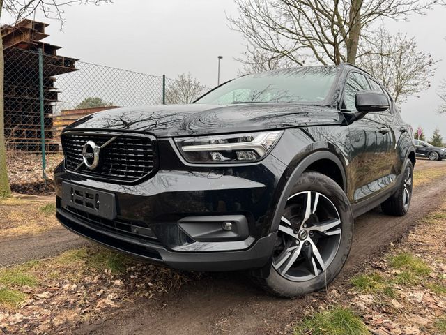 Volvo XC40 D4 R-Design AWD