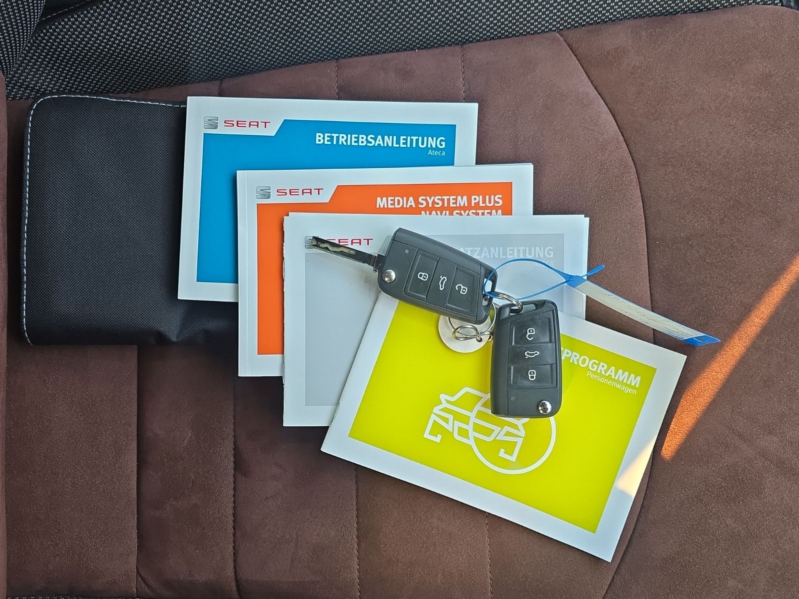 Fahrzeugabbildung SEAT Ateca Xcellence 4Drive Allradantrieb