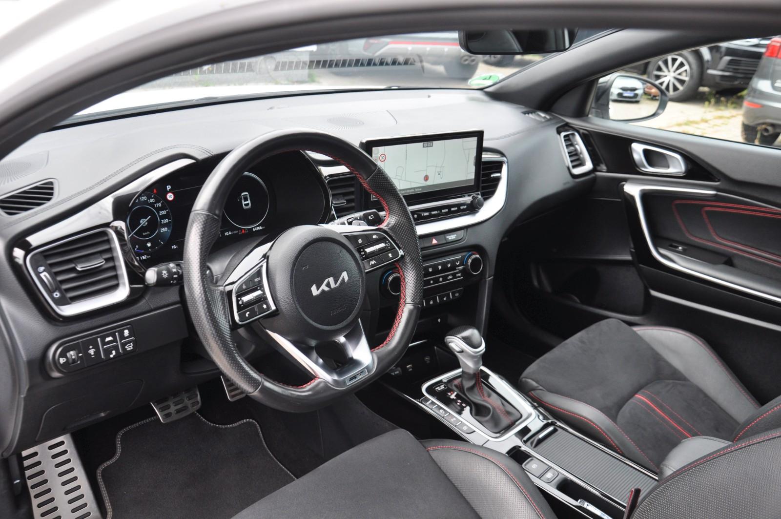 Kia ProCeed GT 1.6 T-GDI ACC-LED-PANO-MEMORY-RKAM