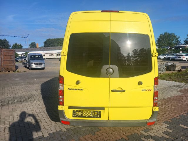 Mercedes-Benz Sprinter 311 CDI  Krankentransporter mit lift