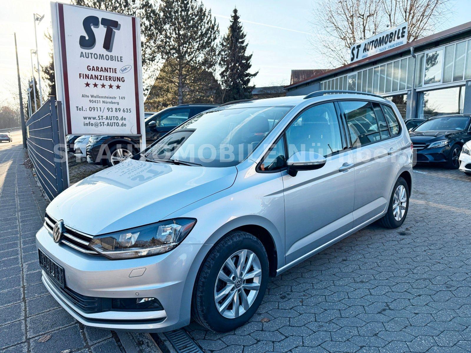 Volkswagen Touran 1.6 TDI Comfortline*1.HD*KAMERA*MASSAGE*