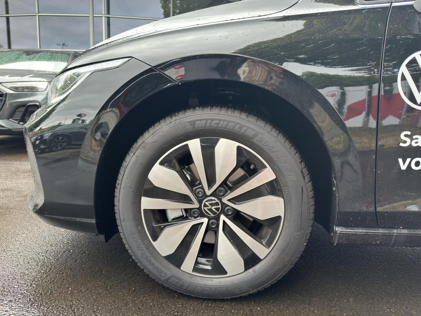 Fahrzeugabbildung Volkswagen Golf Goal VIII Goal,DSG,RFK,AHK,GJR,Paket Discov