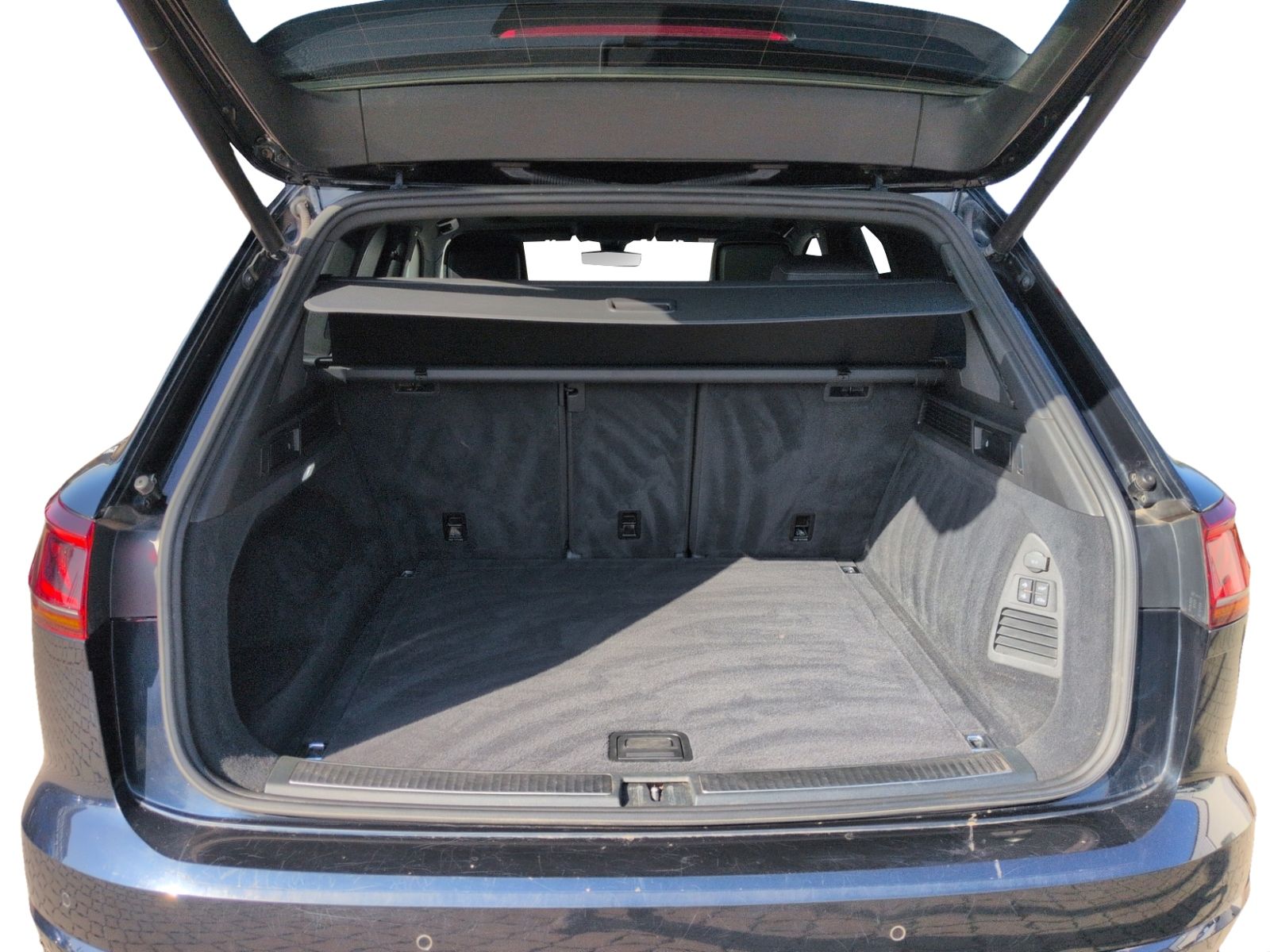 Touareg 3.0 TDI 4M tiptronic R Line STHZ+LUFT+