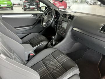 Fotografie des VW Golf Cabrio 1.4 TSI BlueMotion Technology