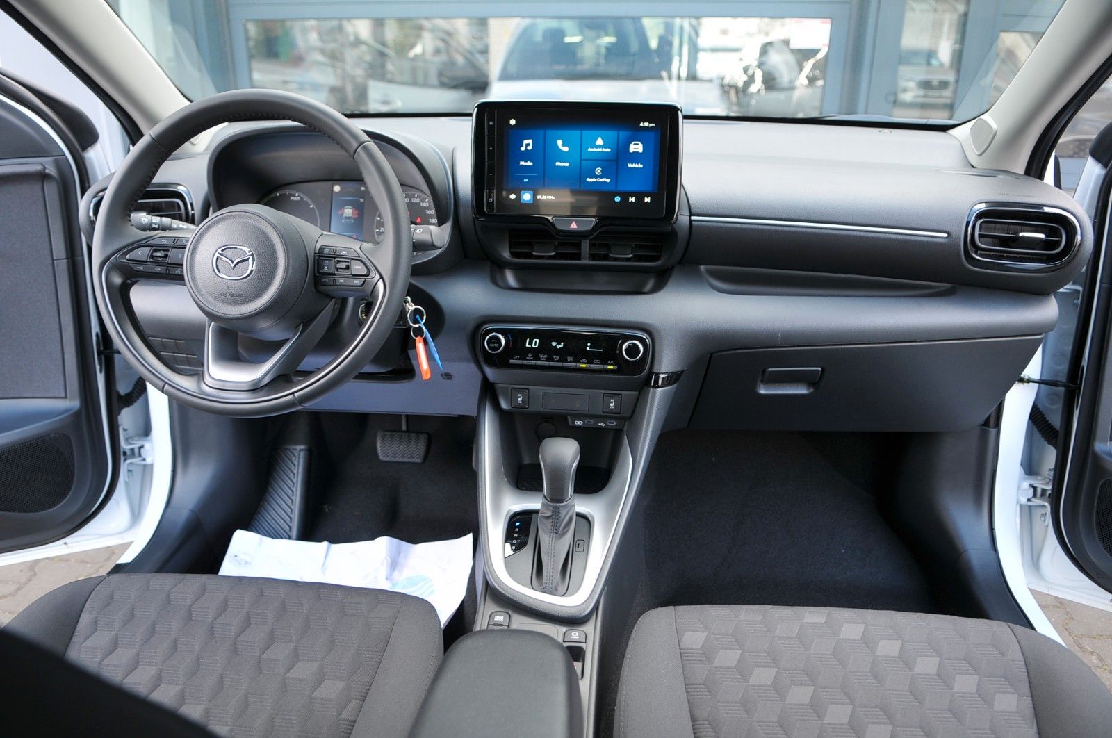 Mazda 2 Hybrid - Bild 18