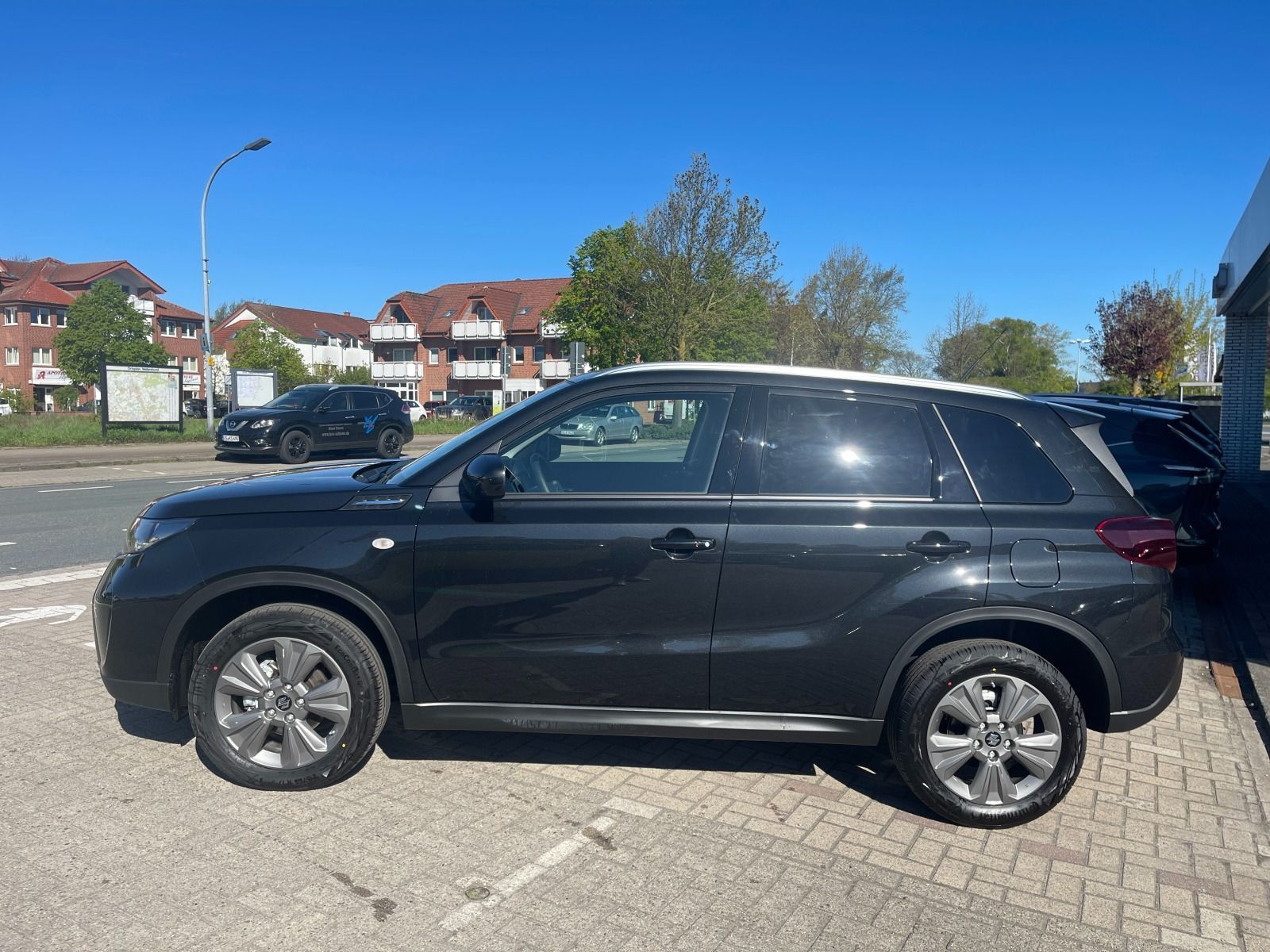 Fahrzeugabbildung Suzuki Vitara 1.4 Mild-Hybrid Comfort AHK Automatik