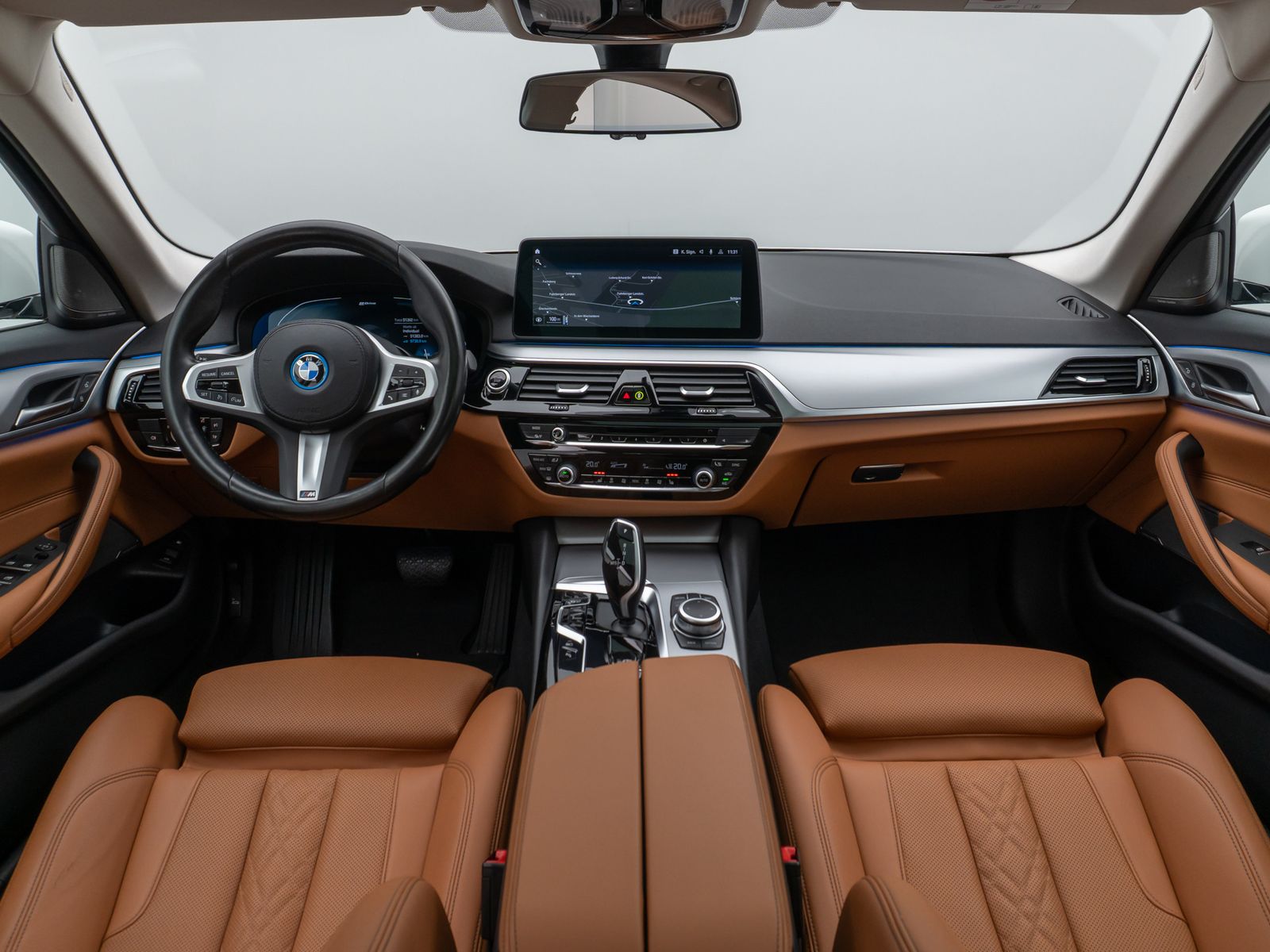 Fahrzeugabbildung BMW 520e Glasdach Kamera DAB H/K DispKey Sport Alarm