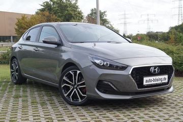 Hyundai i30  1.0T-GDI Fastback NAVI-KAMERA-LED-SHZG-PDC