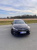 Kia Optima 1.7 CRDi DCT Spirit  Spirit Business AHK  - Kia Optima: Schwarz
