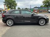 Audi A3 ambition DSG Navi AHK PDC Allwetter - Audi A3 aus 2013: Limousine