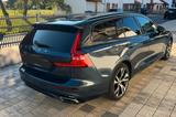 Volvo V60 T6 AWD R Design  - Volvo V60: Awd R Design