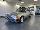 Mercedes-Benz 220 E SHD*Alu*el. Sitz TÜV fällig - Mercedes-Benz 220: A