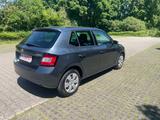 Skoda Fabia Ambition Automatik + Sehr Sparsam - Skoda Fabia mit Diesel-Antrieb: ESP, Kleinwagen, Klimaanlage