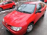 Renault Megan 1.6 benzin mit Neue Tüv - Renault aus 1996