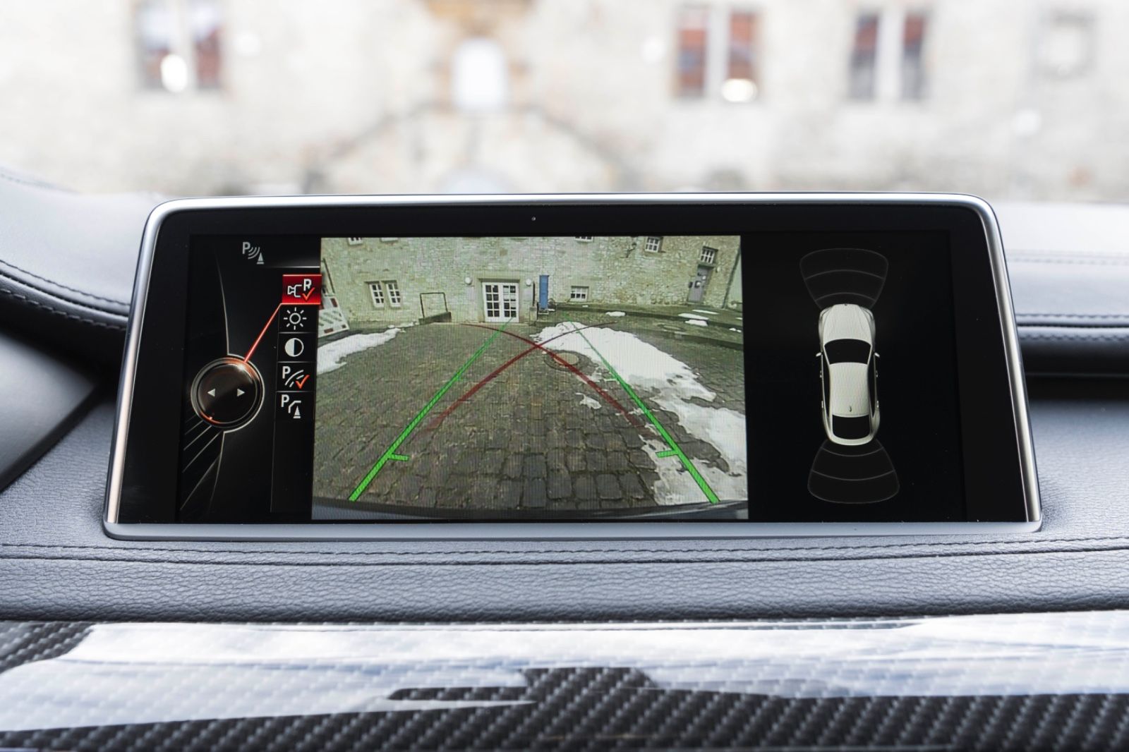 Fahrzeugabbildung BMW X6 xDrive35i M-Sport H&K KAM NAV M+S