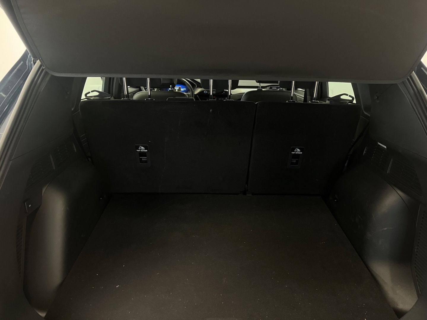 Fahrzeugabbildung Ford Kuga Plug-In Hybrid Titanium, Teilleder, Elktr,