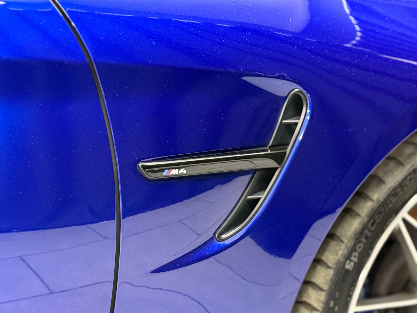 Fahrzeugabbildung BMW M4 Competition |INDIVIDUAL|H/K|HuD