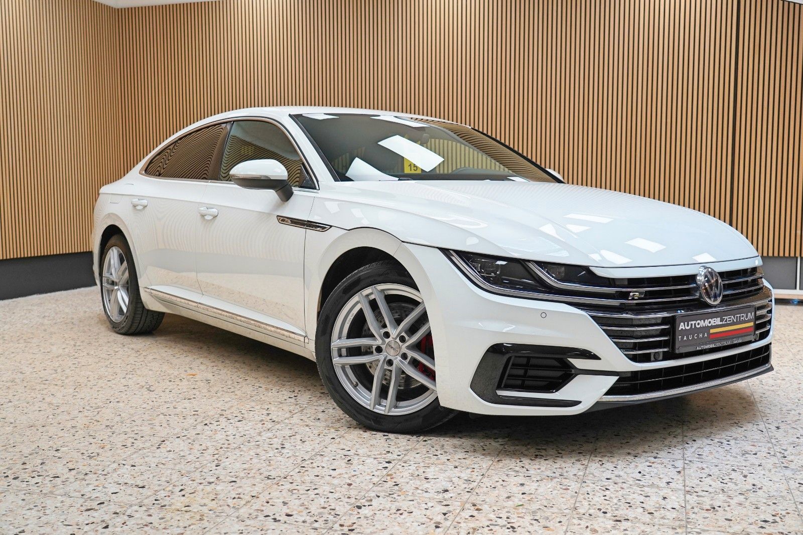 Volkswagen Arteon 2.0 TSI R-Line 4M +LED+NAVI+LEDER+KESSY+ imagem 3
