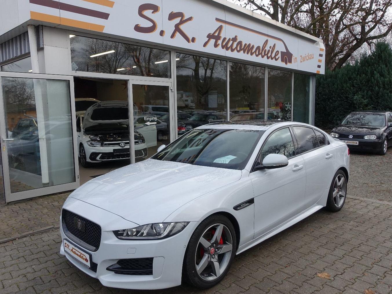 Jaguar XE R-Sport *PANO*MERIDIAN*DAB*AHK*