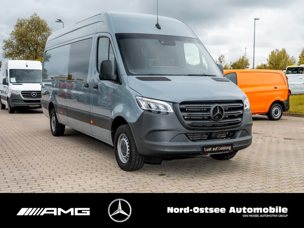 Fahrzeugabbildung Mercedes-Benz SPRINTER 319 L3H2 AHK 3,5T LED STANDHZG V6 MBUX
